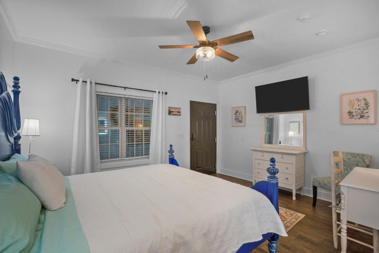 Little Inn On Main Washington Bagian luar foto