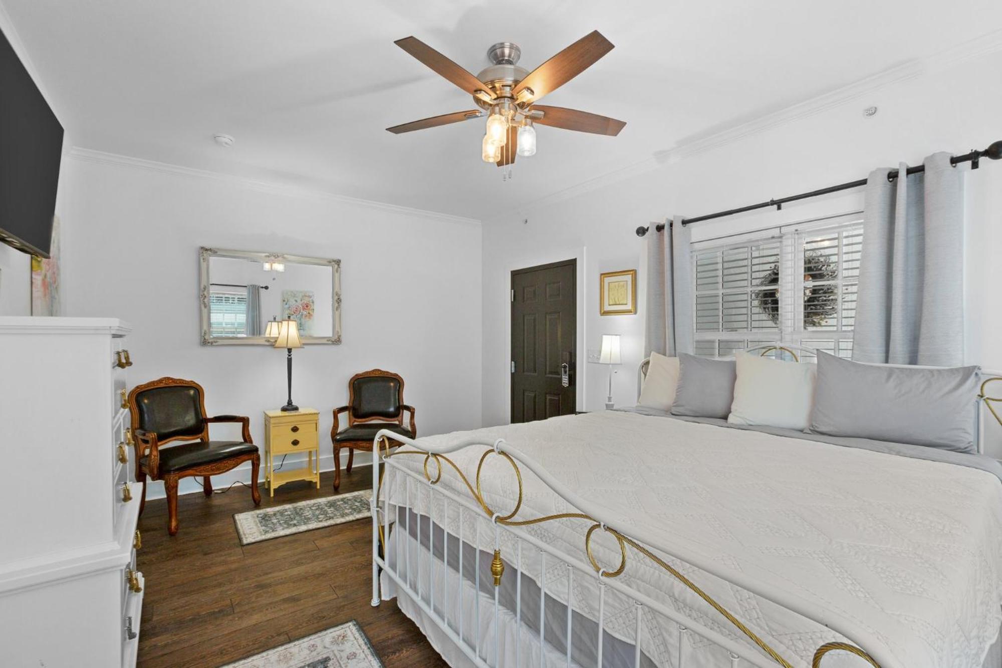 Little Inn On Main Washington Bagian luar foto